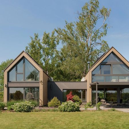 Siema Siemiany Villa Екстериор снимка